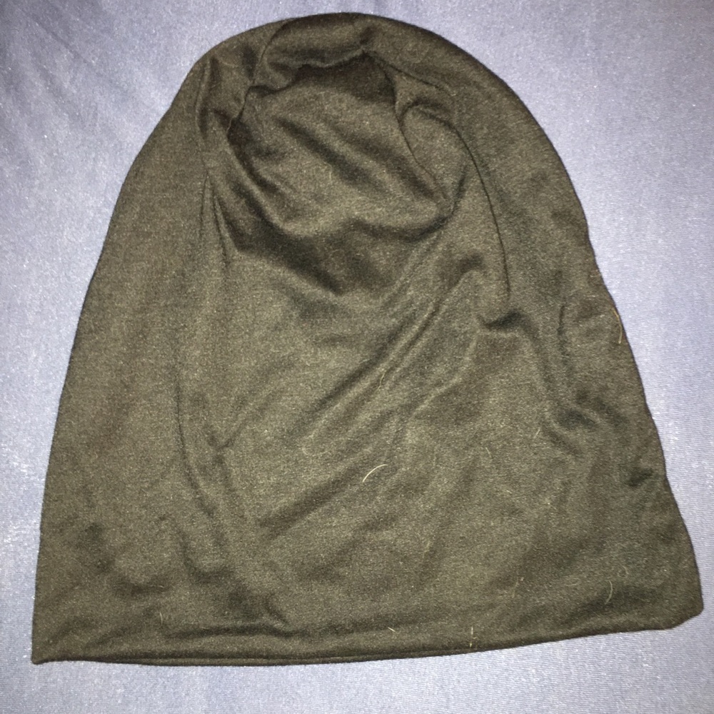 Black Beanie